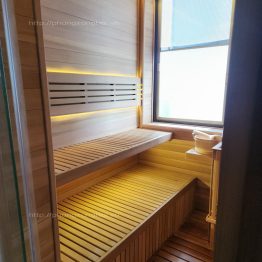 Phòng Sau a Gỗ Cedar_( Tuyết Tùng) Canada
